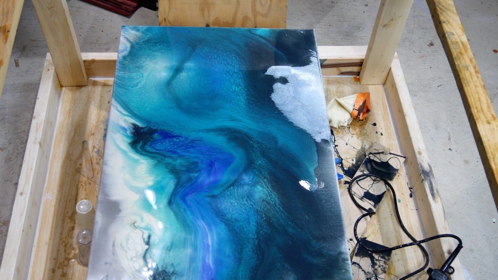 how to make art resin on a canvas
