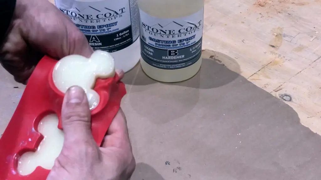 Resin Casting How to Make Mickey Mouse Ears-remove_4