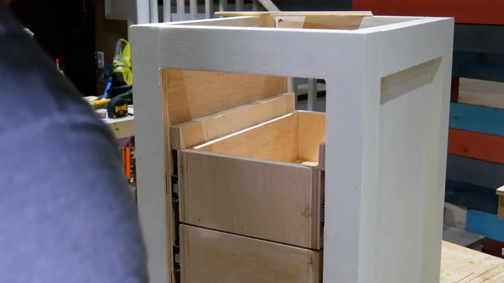 DIY Base Cabinet with Drawers_drawer slide placement