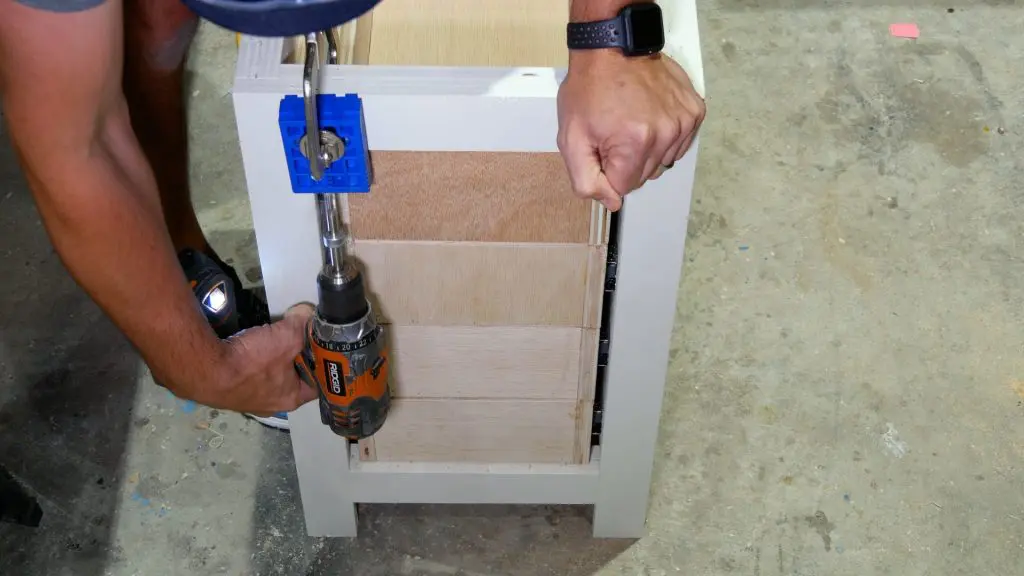 DIY Base Cabinet with Drawers_attach to table with Kreg jig right side