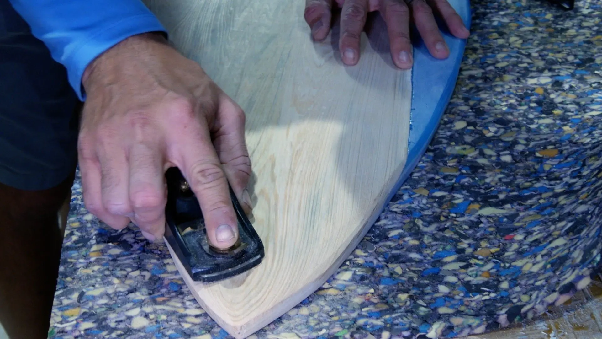 how to make wood and resin wall art that glows - surfboard shaping with block plane