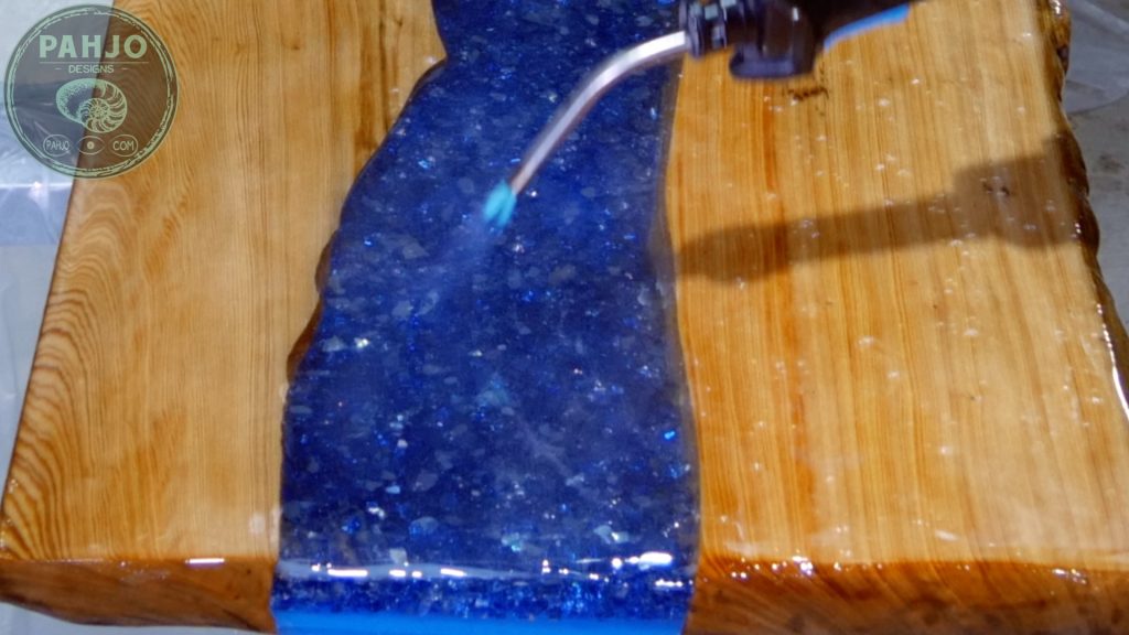 remove bubbles from epoxy resin with torch
