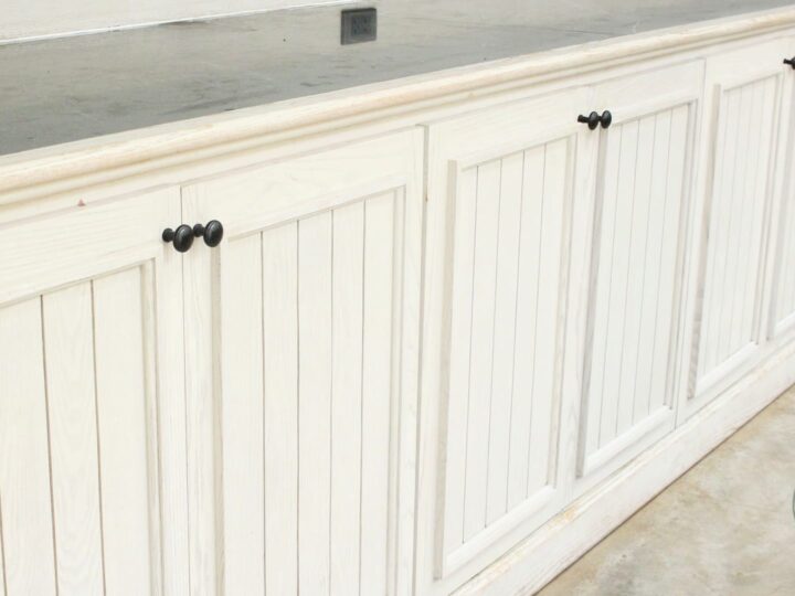 cost to paint kitchen cabinets