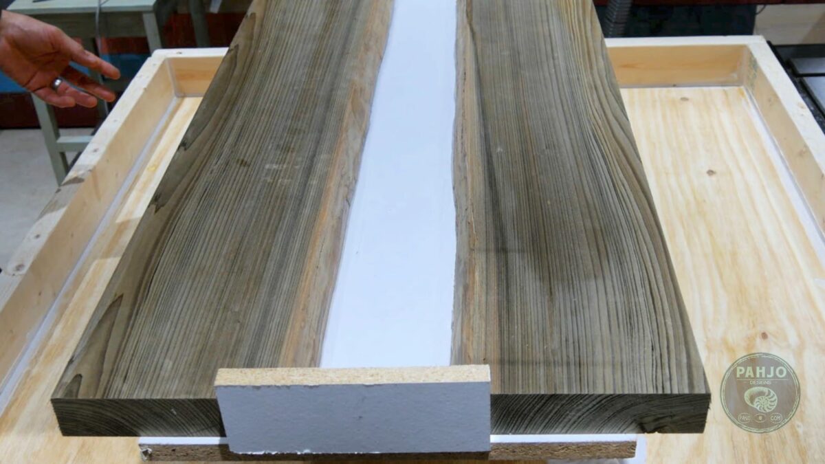 How To Make an Epoxy Resin Table Mold