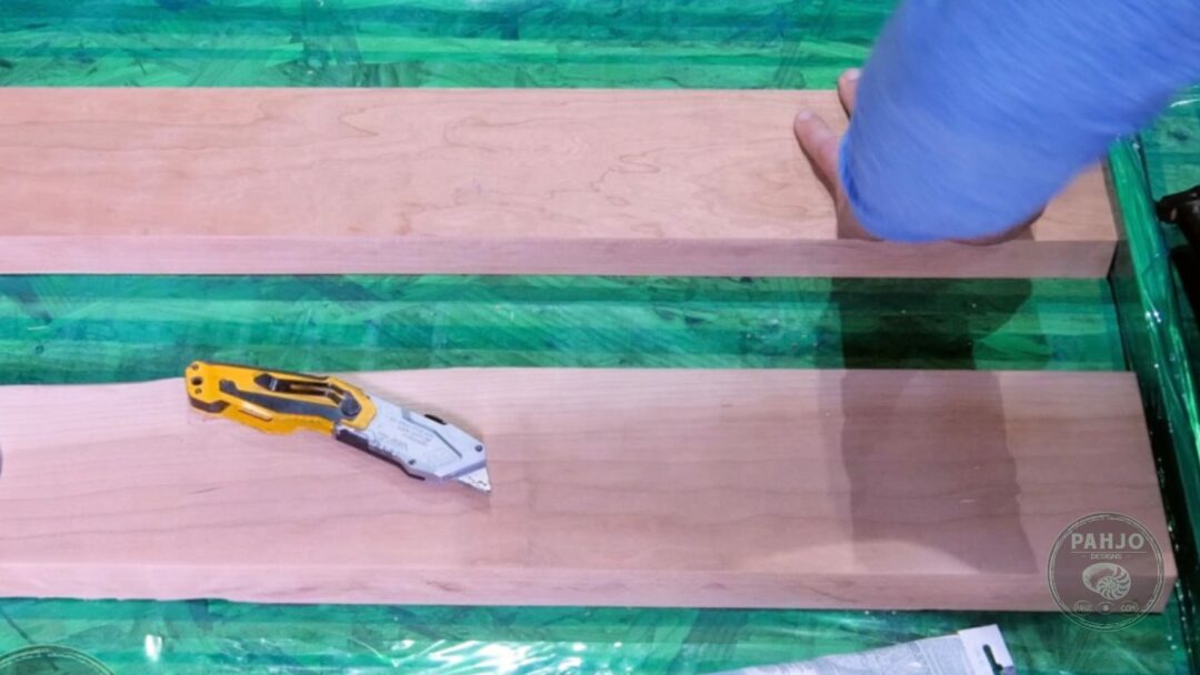 How To Make an Epoxy Resin Table Mold