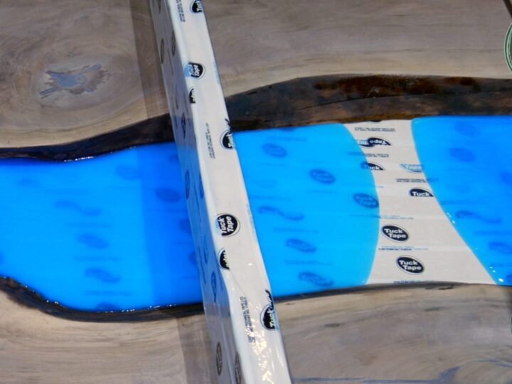 how to make epoxy resin table mold