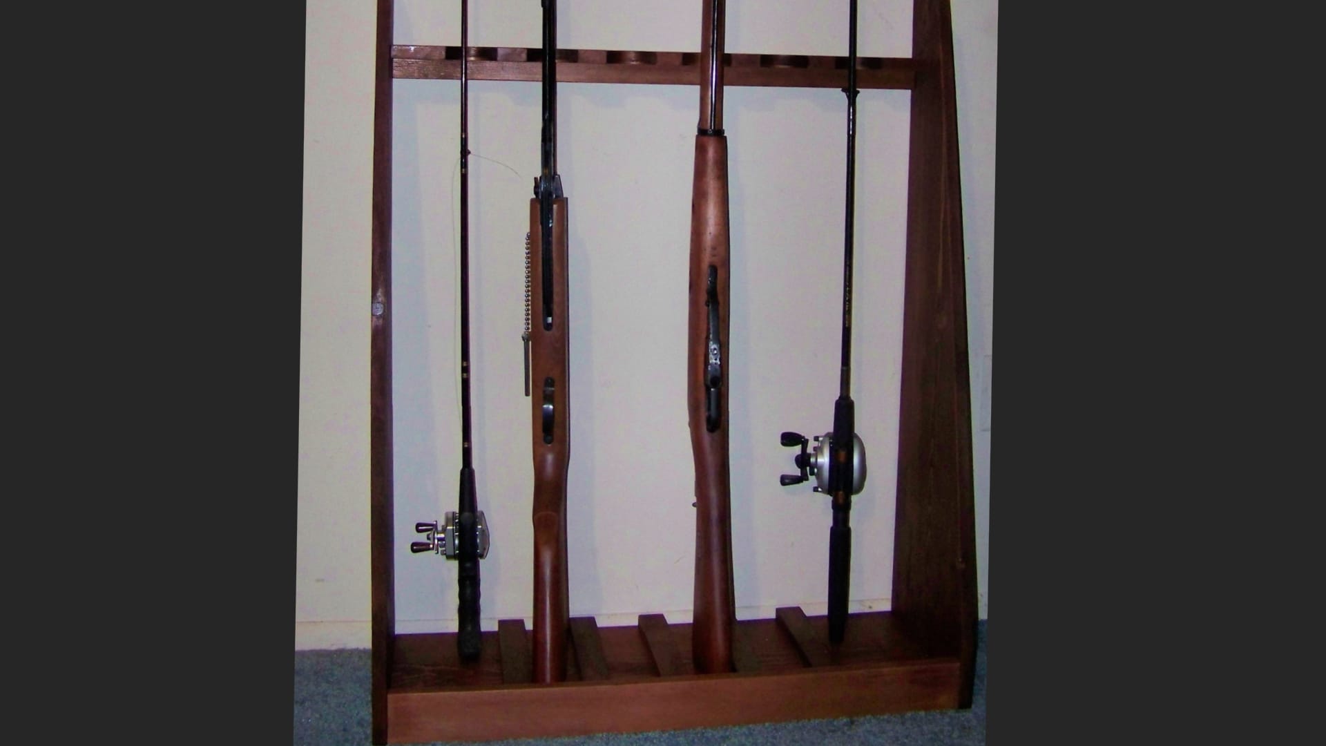 35 Easy DIY Gun Wall Mount Rack Displays (Free Plans)