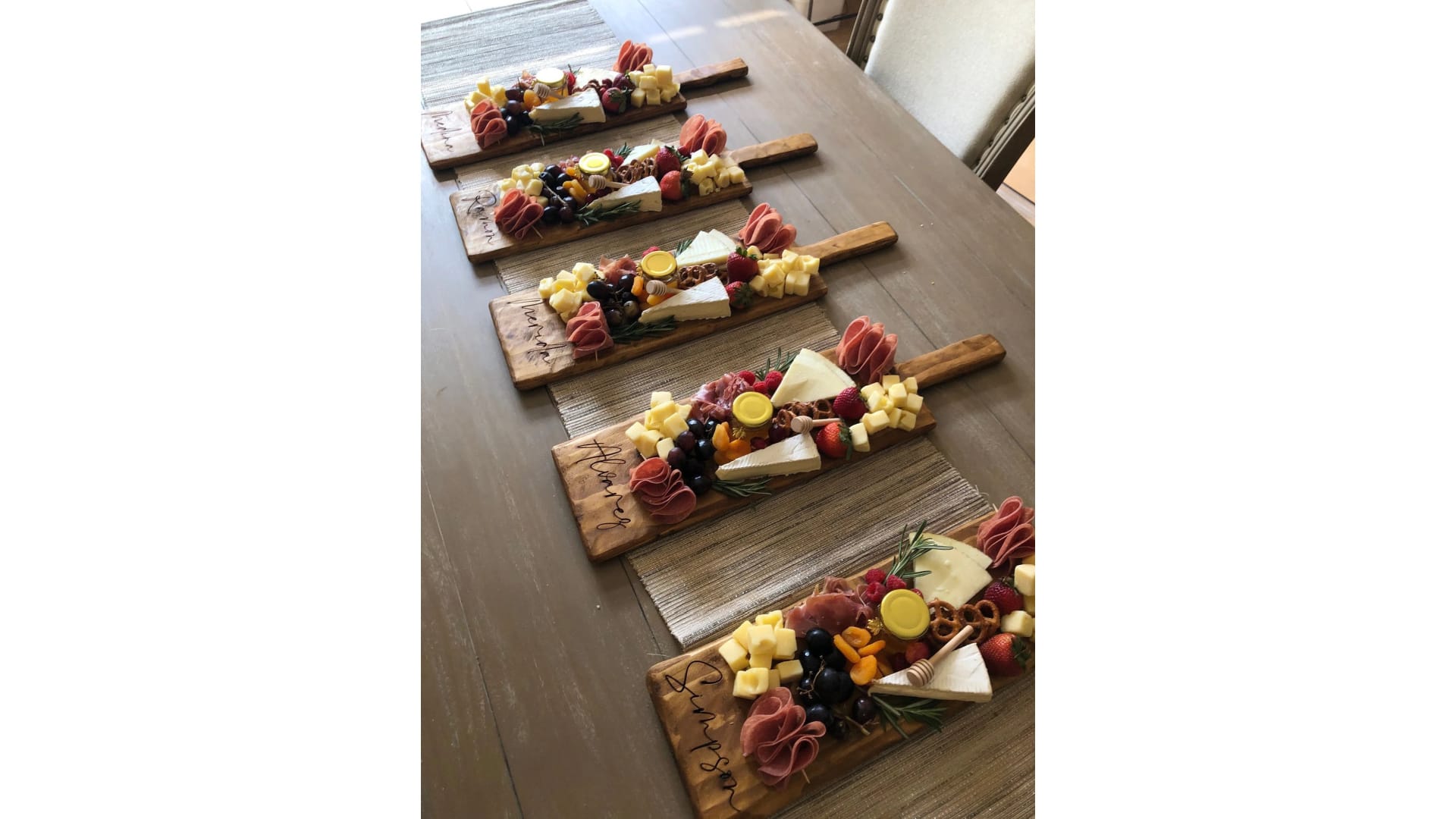 33 DIY Wood Charcuterie Board Designs