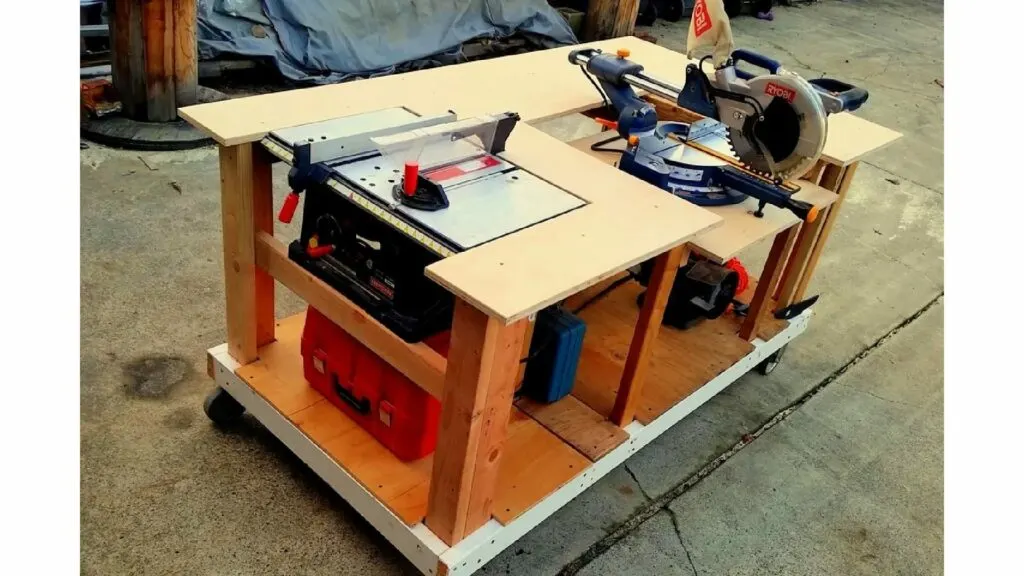 Small Space Workbench Free Plans
